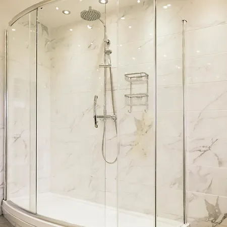 Holly Edge Holiday home *