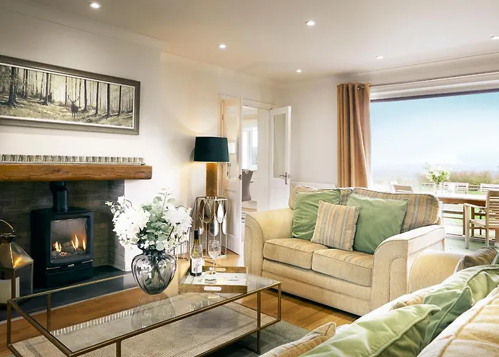 Holly Edge Солтберн-бай-те-Си