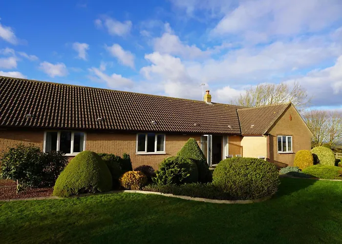 Дом отдыха Holly Edge *